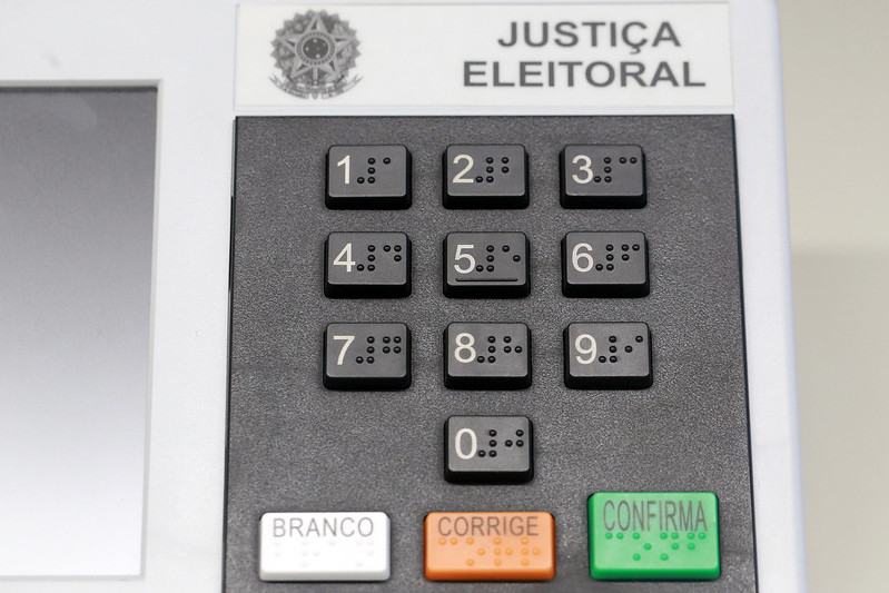 Urna eletrônica
