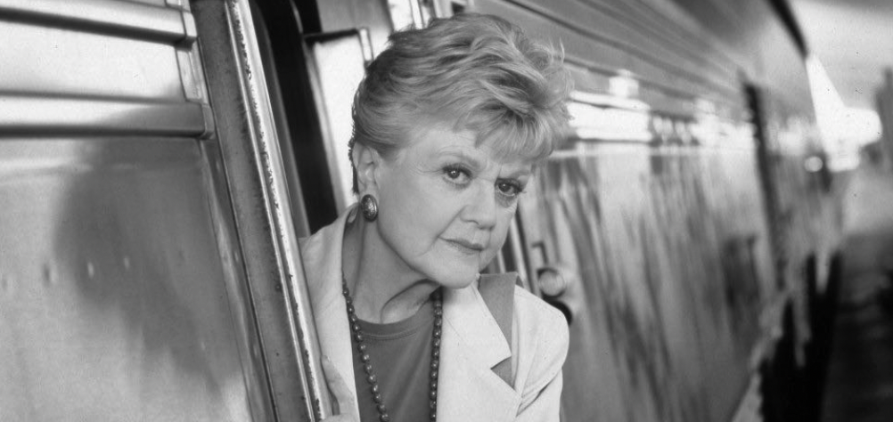 Atriz Angela Lansbury morre aos 96 anos